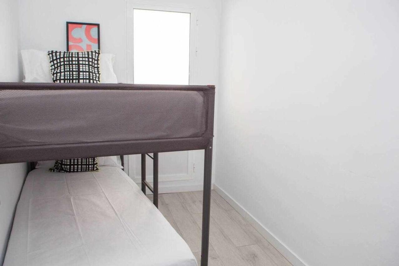 Appartement Isg Alhondiga Piso Nuevo Piscina Casco Antiguo8p